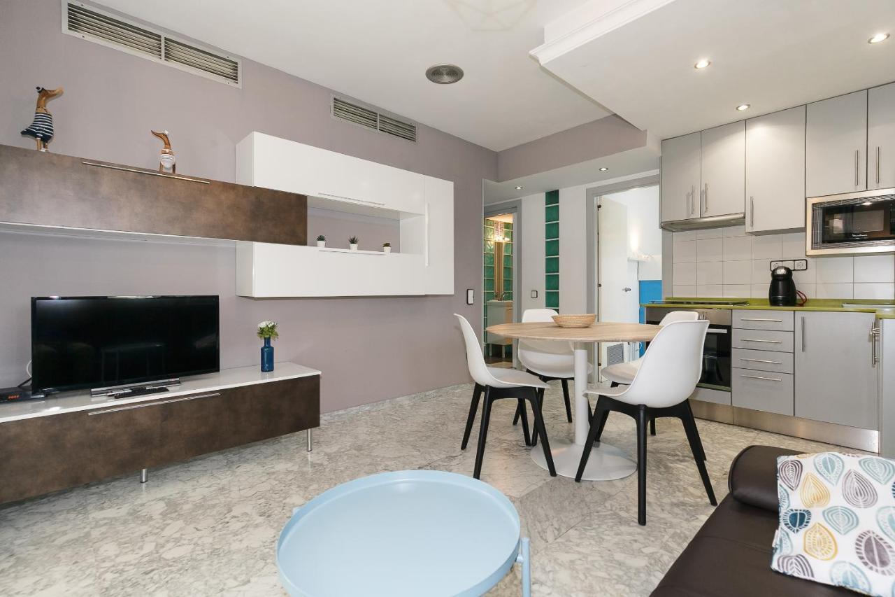 Uhc Cancun Apartments Салоу Екстериор снимка
