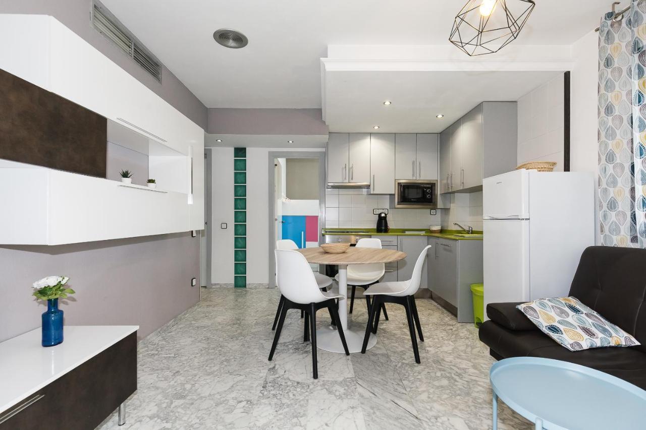 Uhc Cancun Apartments Салоу Екстериор снимка